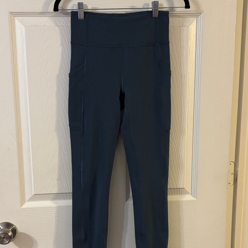 Lululemon Invigorate High-Rise Tight 25" Submarine Size 4 - Picture 5 of 13